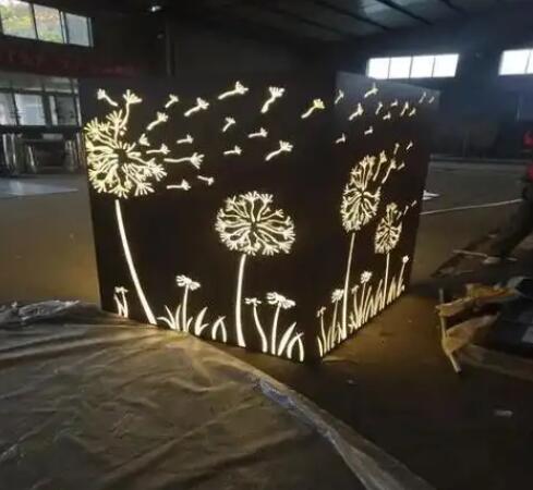 大田镇耐候钢灯箱